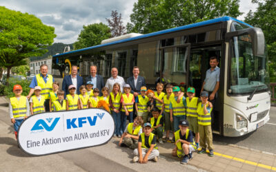 „Meine Busschule“: Sicher an der Haltestelle und im Bus
